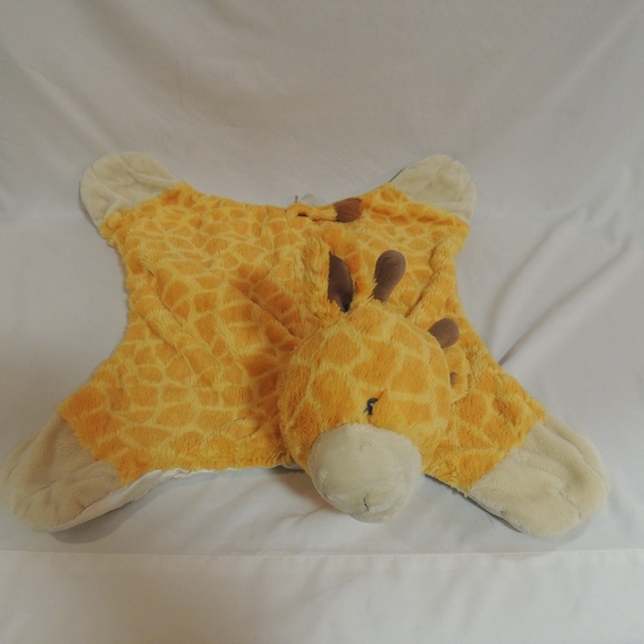 gund giraffe blanket